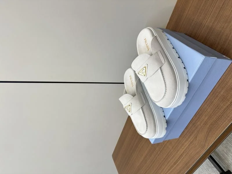 Prada Slippers Tailored 34538