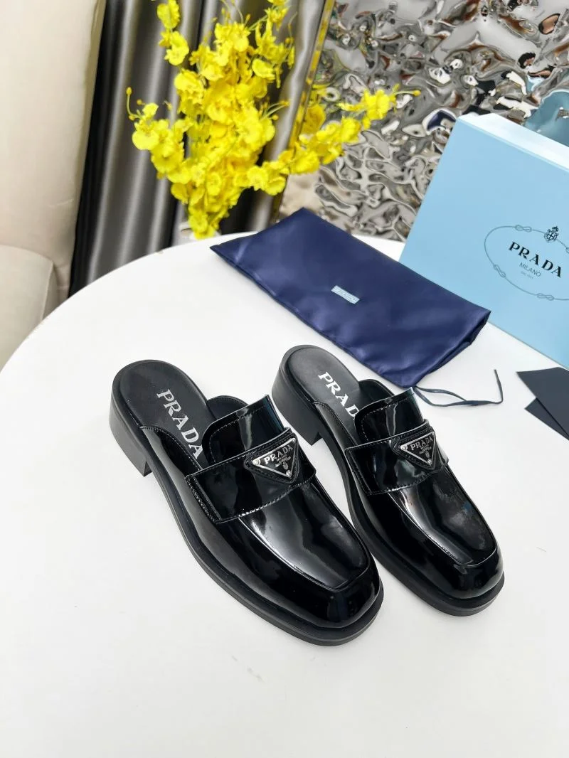 Refined Prada Slippers 34539