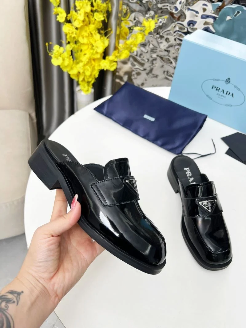 Refined Prada Slippers 34539