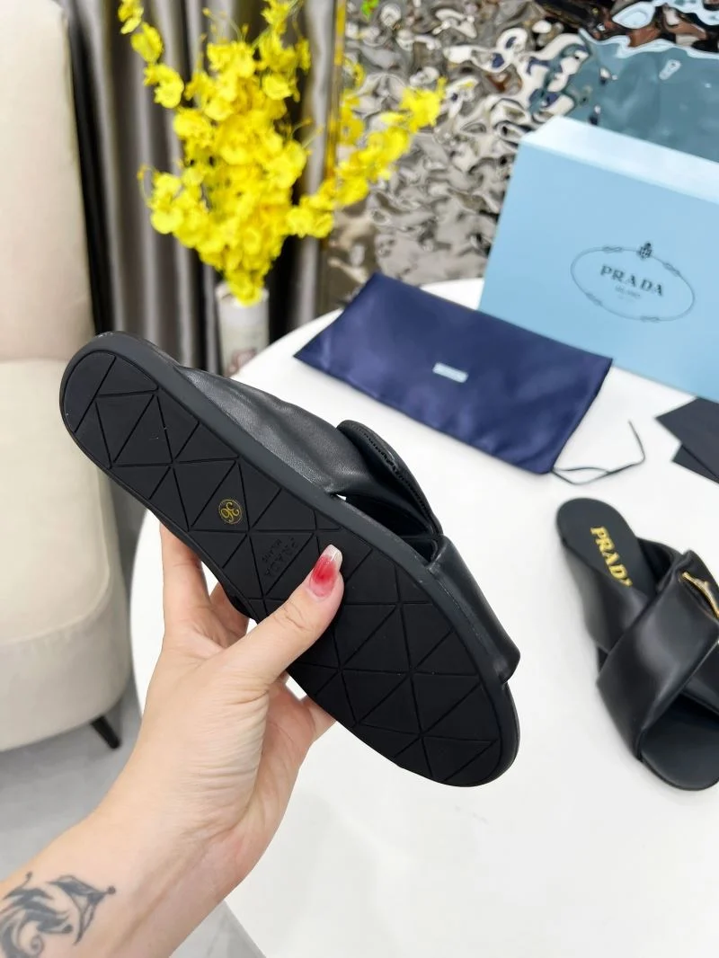 Premium Prada Slippers 34527
