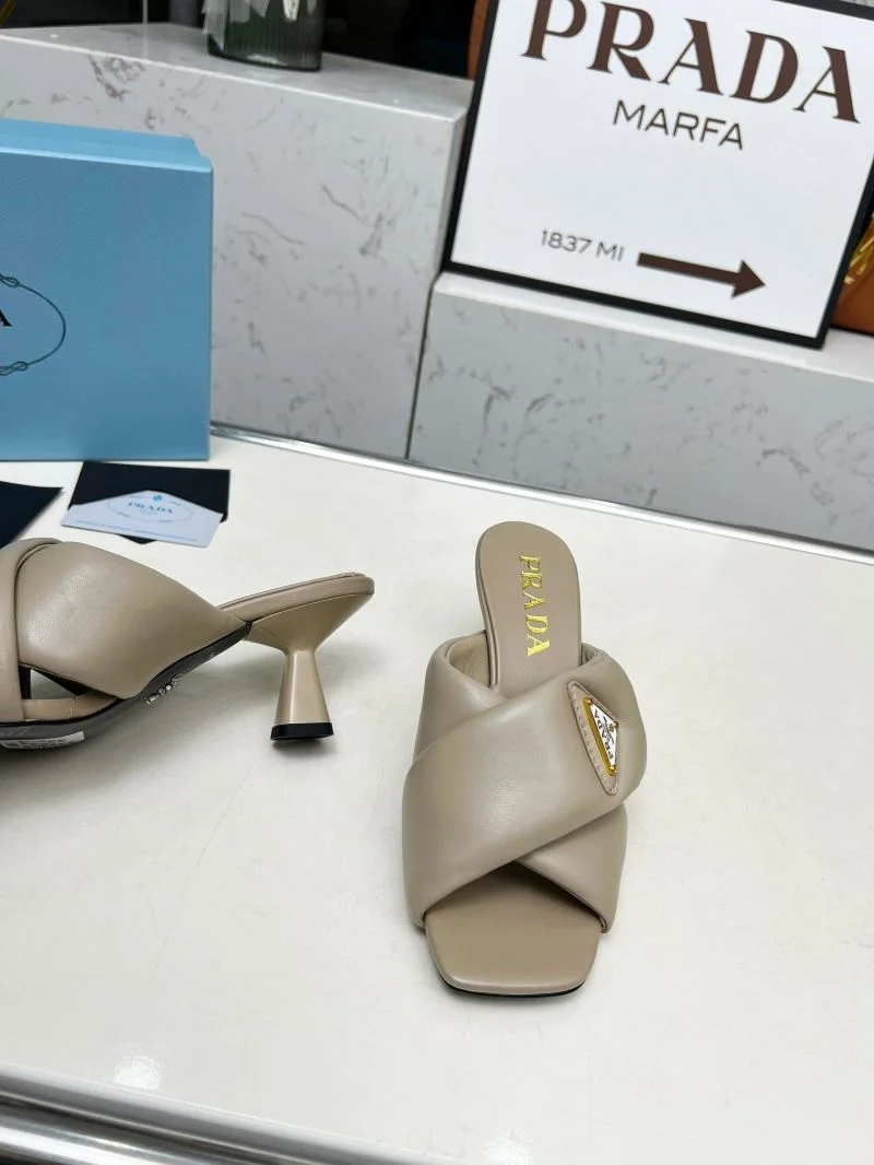 Prada Slippers Chic 34524