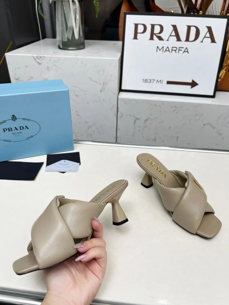Prada Slippers Chic 34524