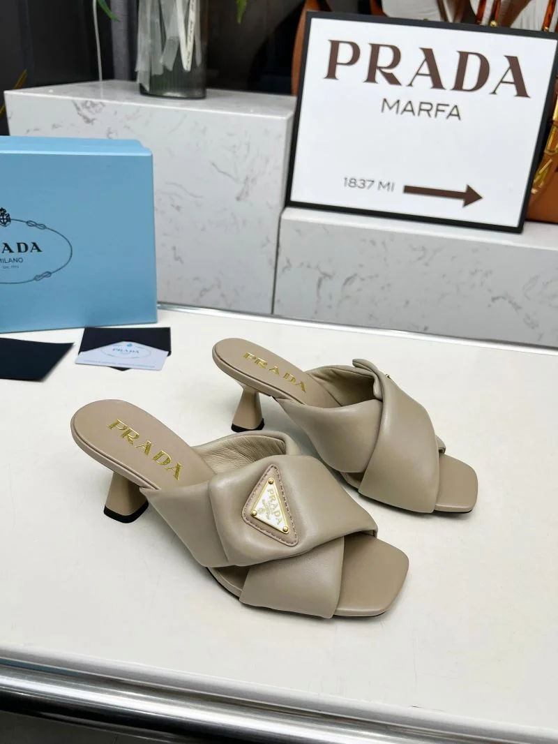 Prada Slippers Chic 34524