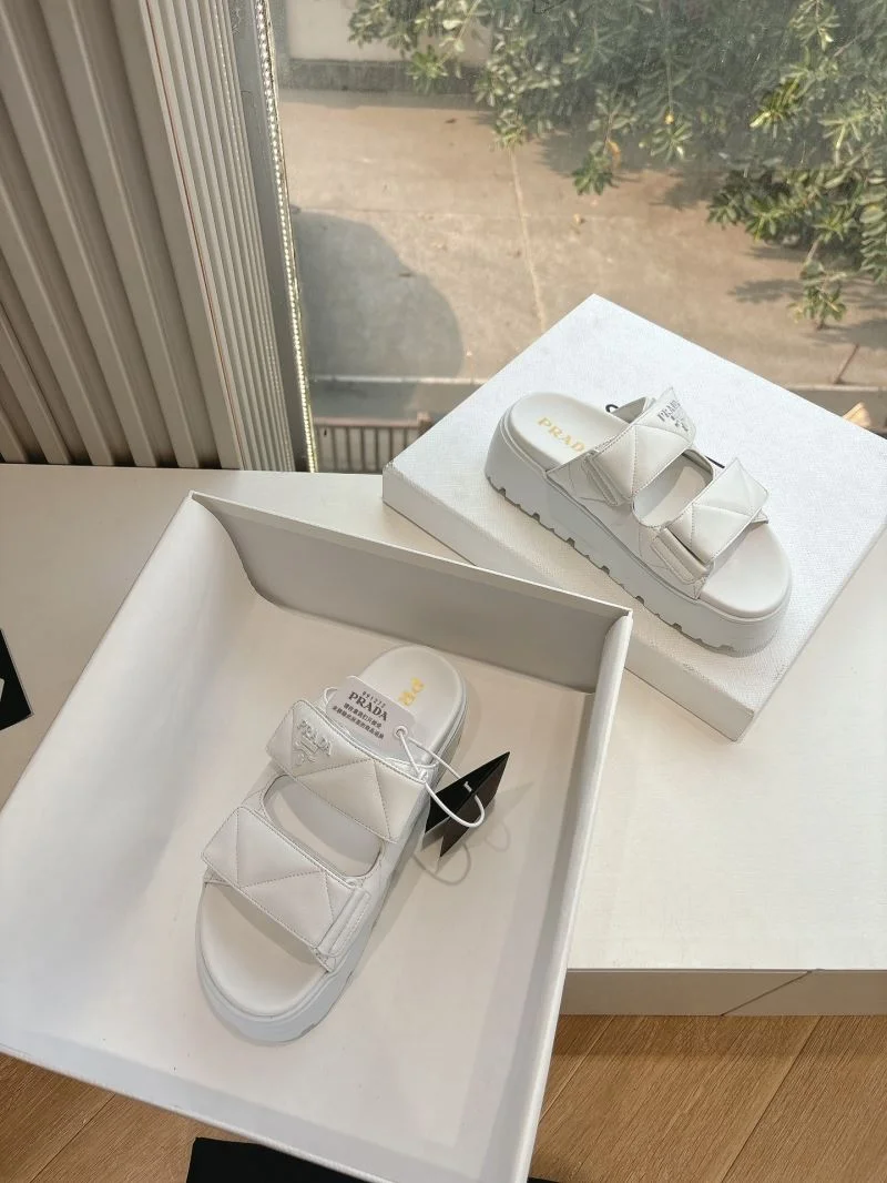 Prada Slippers Comfortable 34518