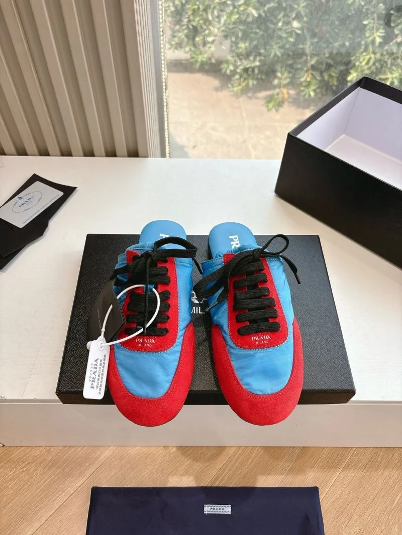 Prada Slippers Unisex 34510