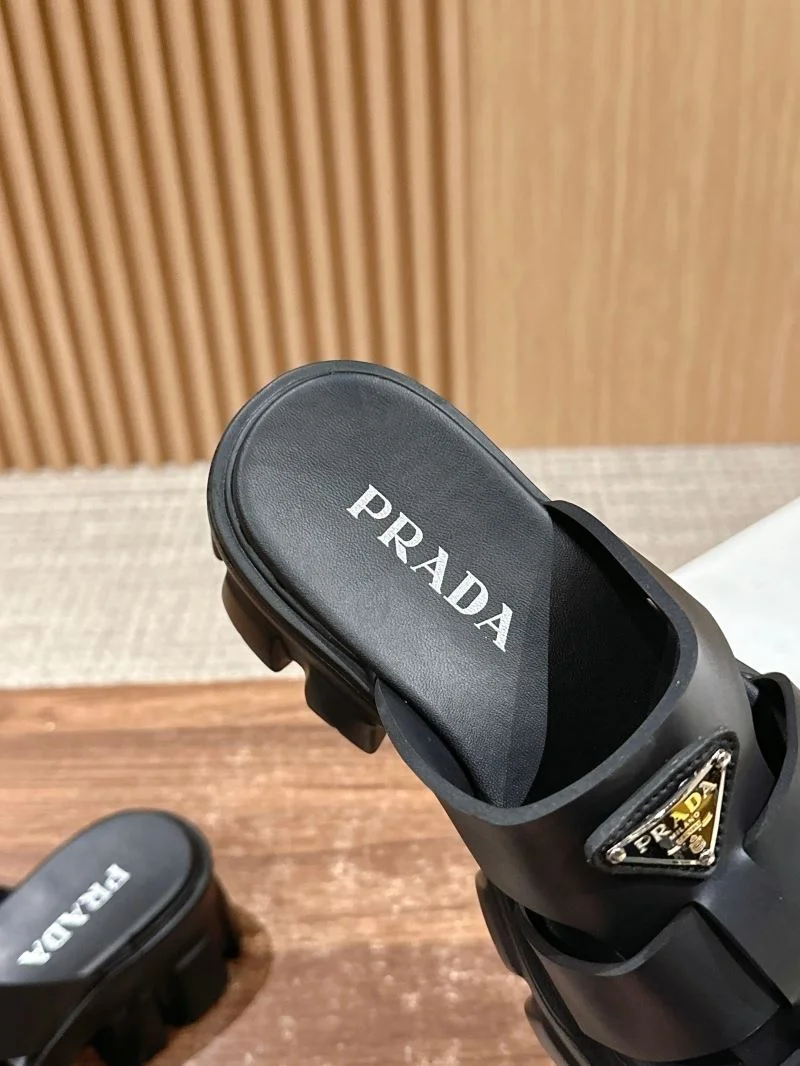 Prada Slippers WellDesigned 34498