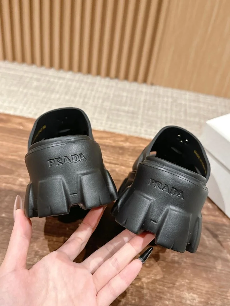 Prada Slippers WellDesigned 34498