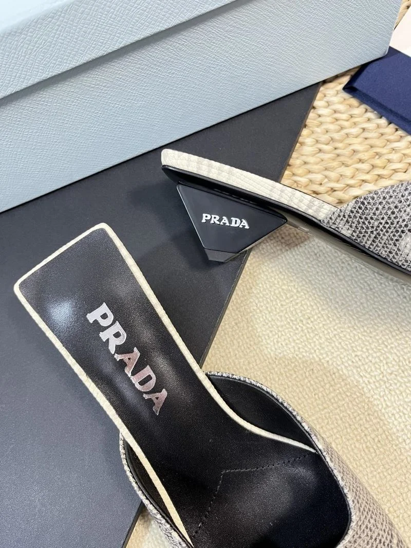 Prada Slippers Lightweight 34479