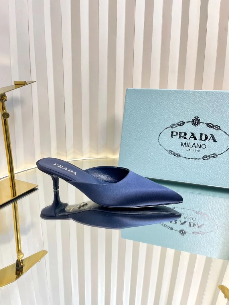 Prada Slippers Stylish 34470