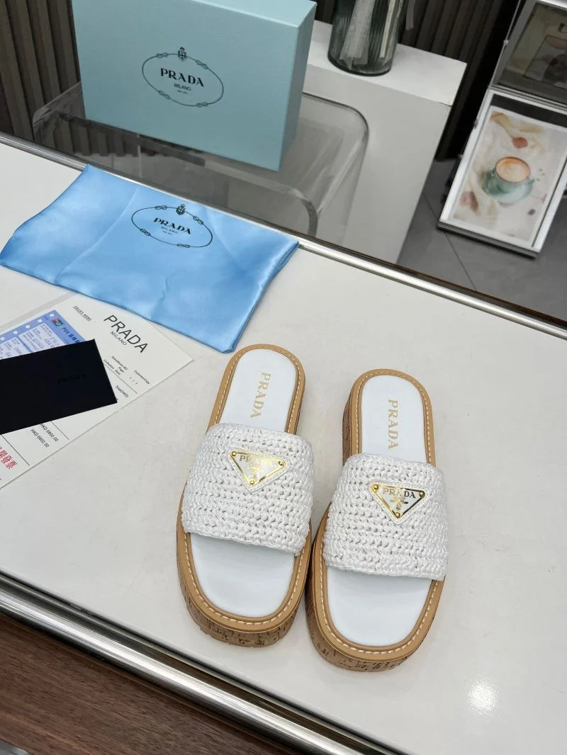 Prada Slippers MultiPurpose 34455
