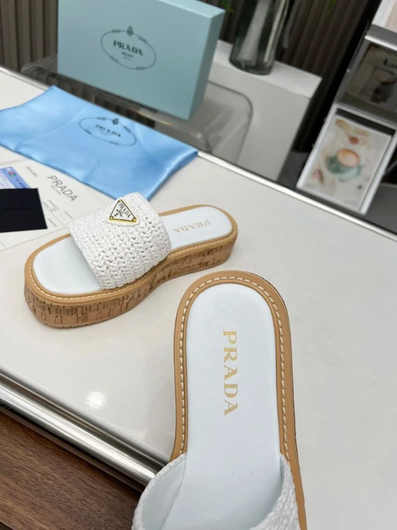 Prada Slippers MultiPurpose 34455