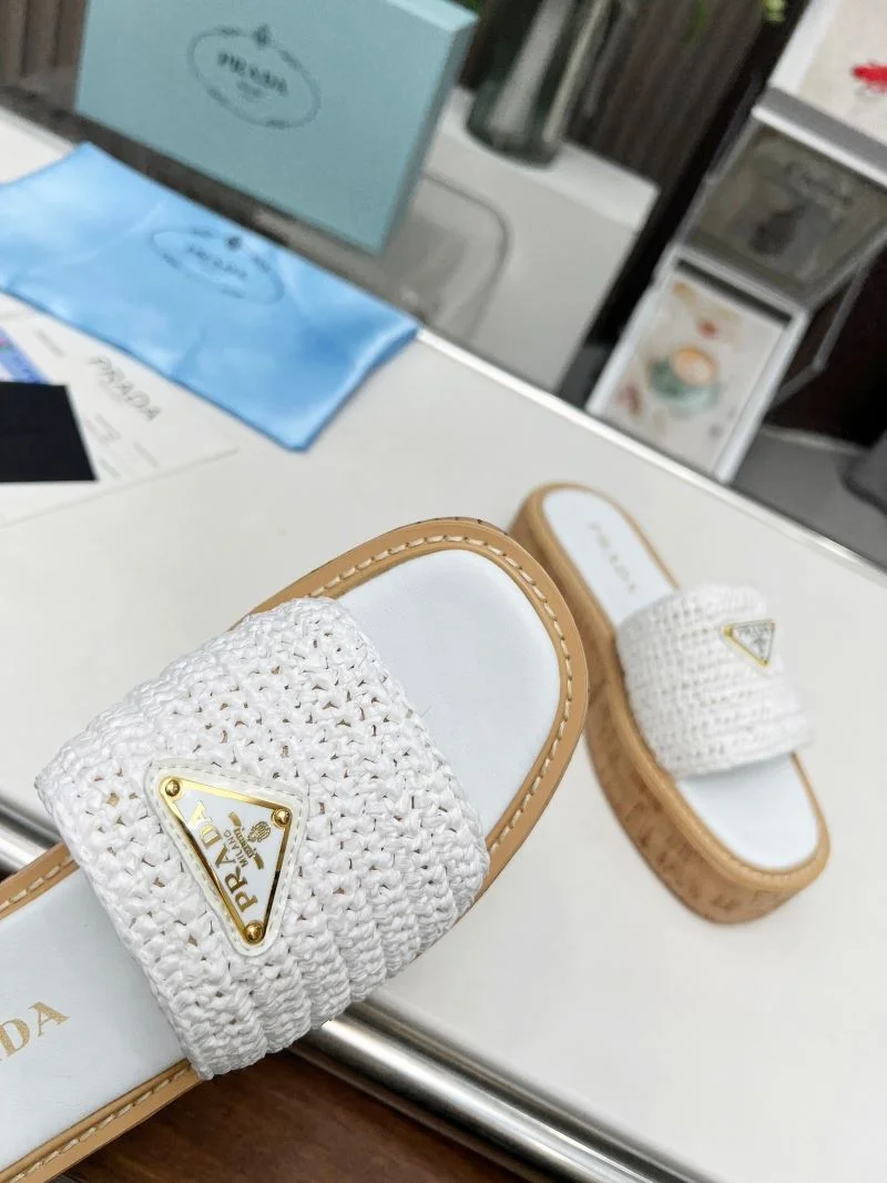 Prada Slippers MultiPurpose 34455