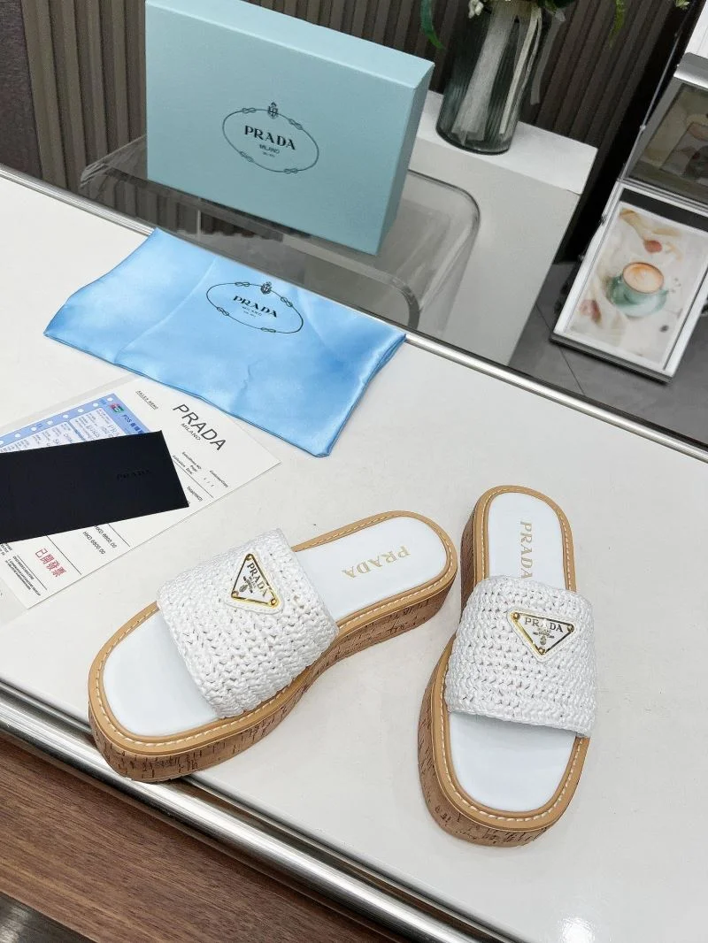 Prada Slippers MultiPurpose 34455