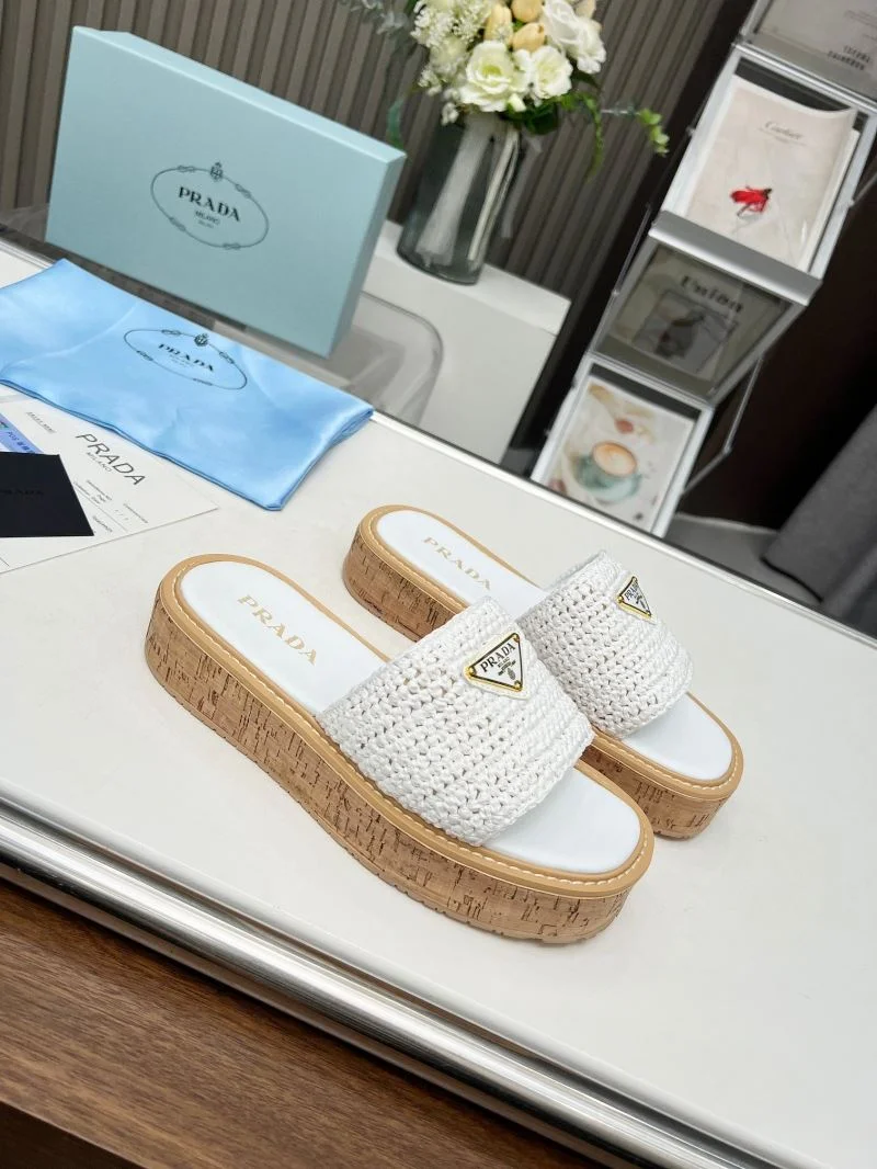 Prada Slippers MultiPurpose 34455