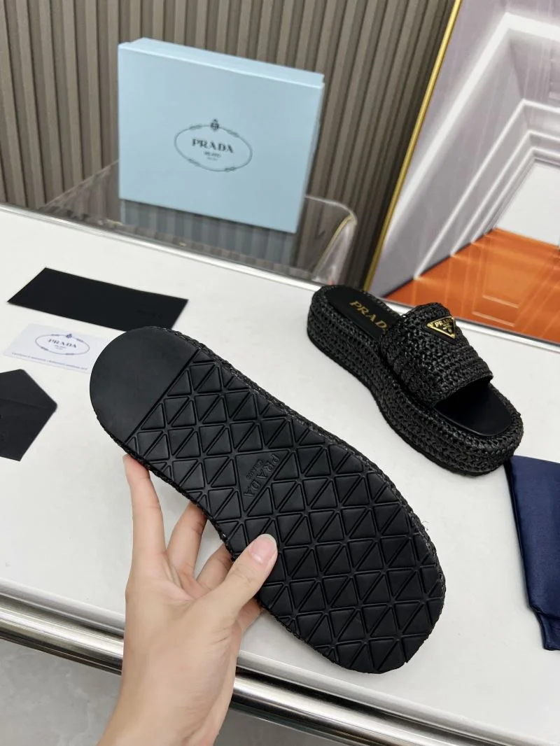 Prada Slippers Chic 34454