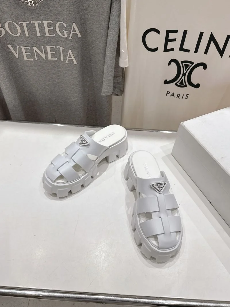 Prada Slippers EyeCatching 34451