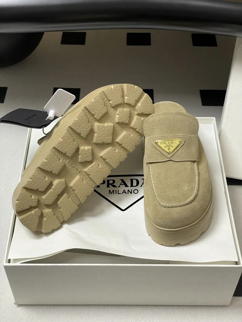 Prada Slippers Durable 34444