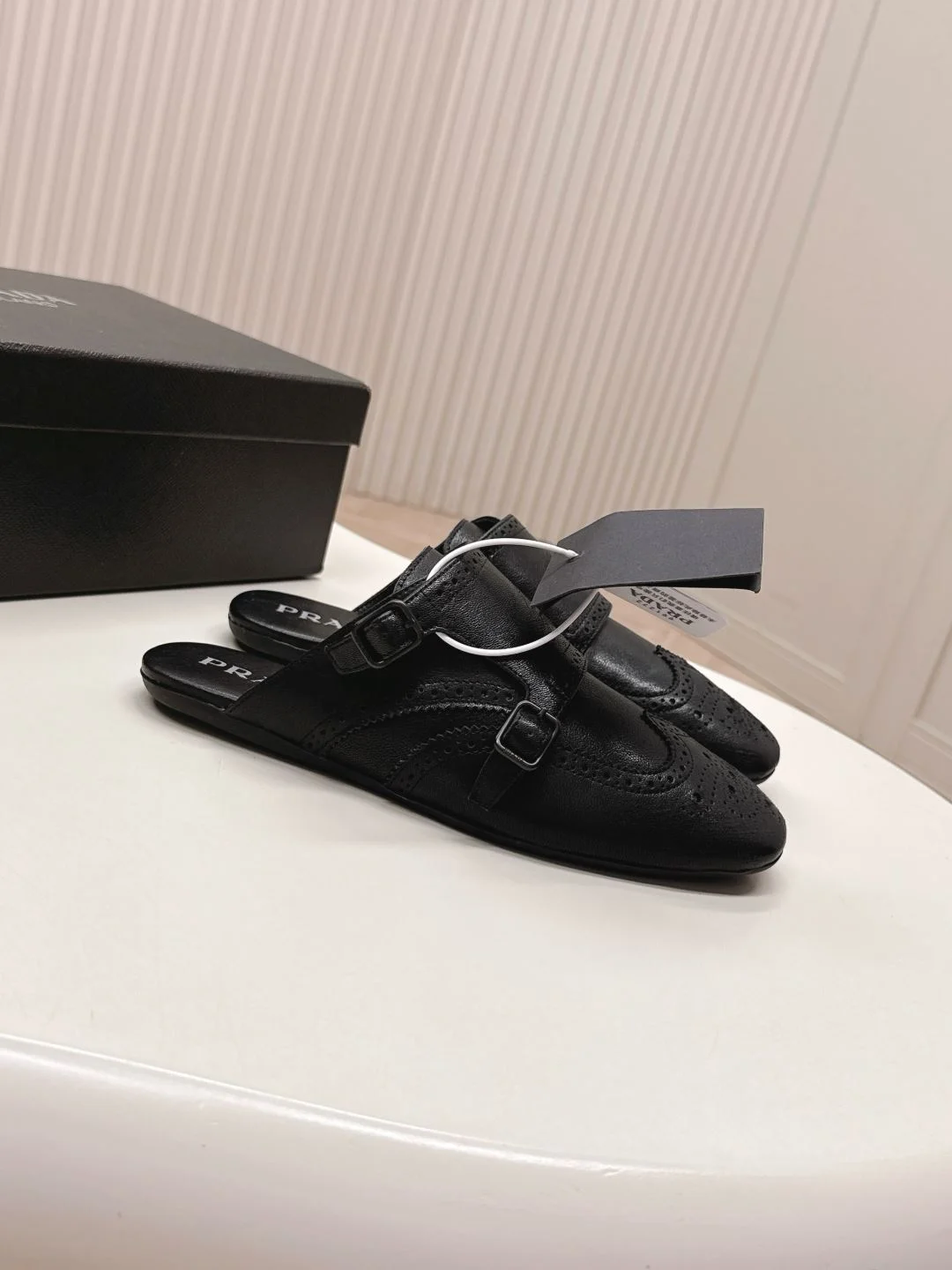 Trendsetting Prada Slippers 34060