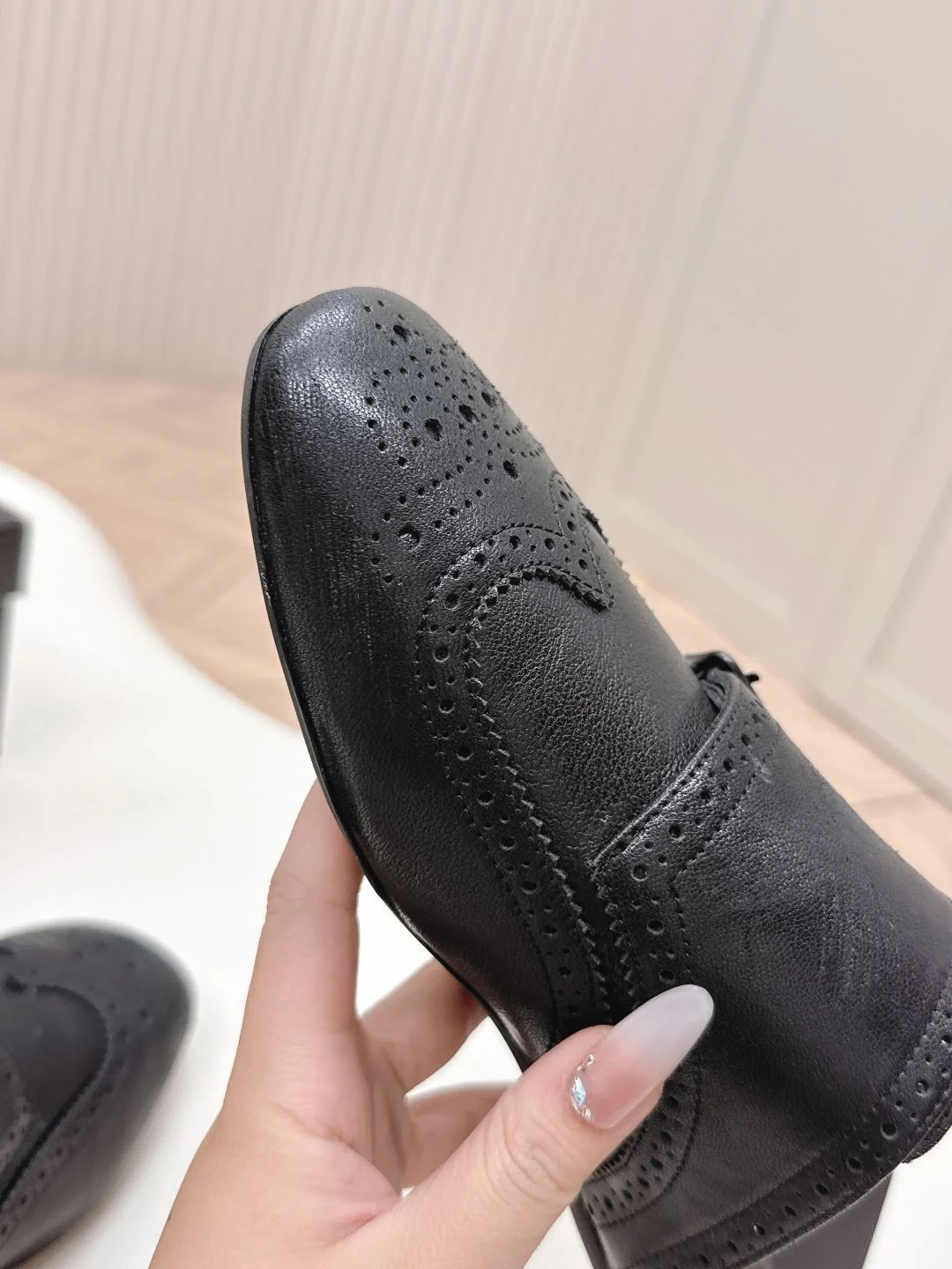 Trendsetting Prada Slippers 34060
