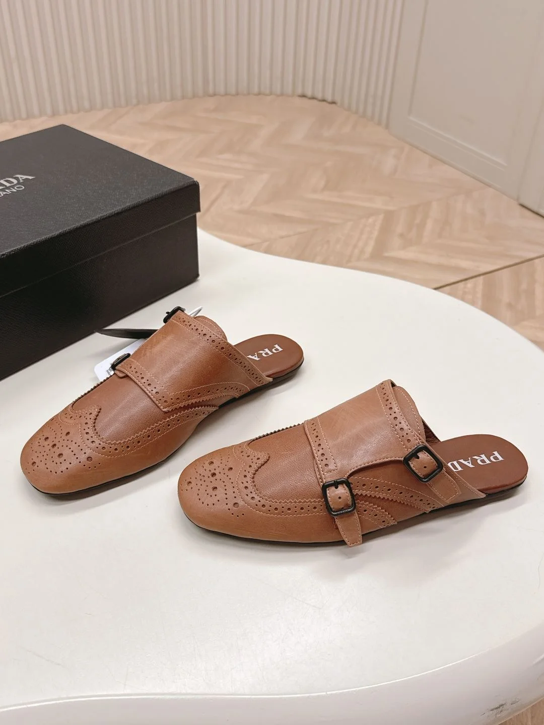 ModernLook Prada Slippers 34059
