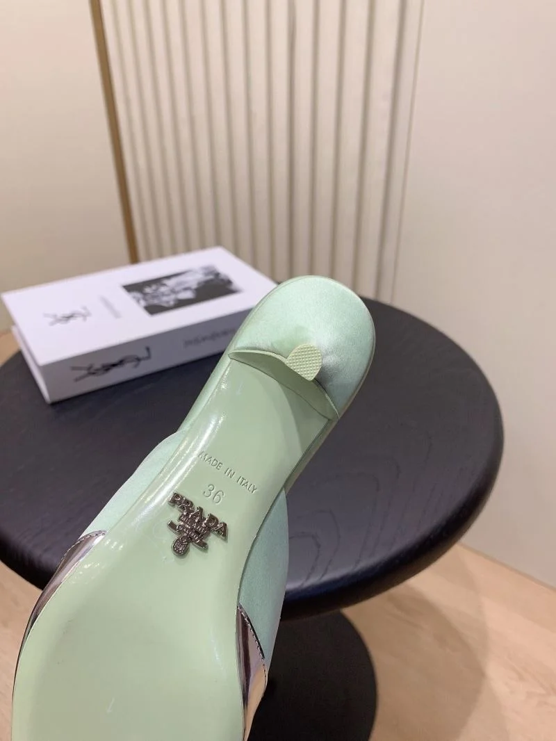 Prada Slippers AllSeason 34045