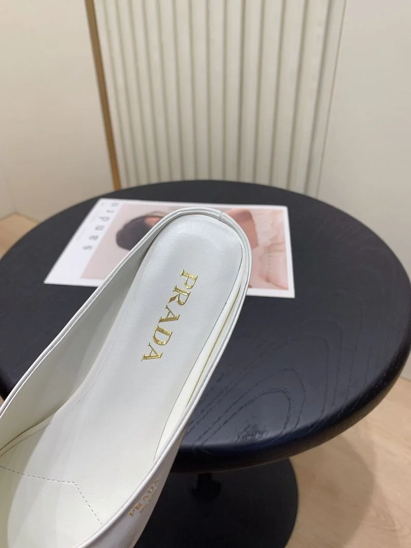 Casual Prada Slippers 34042
