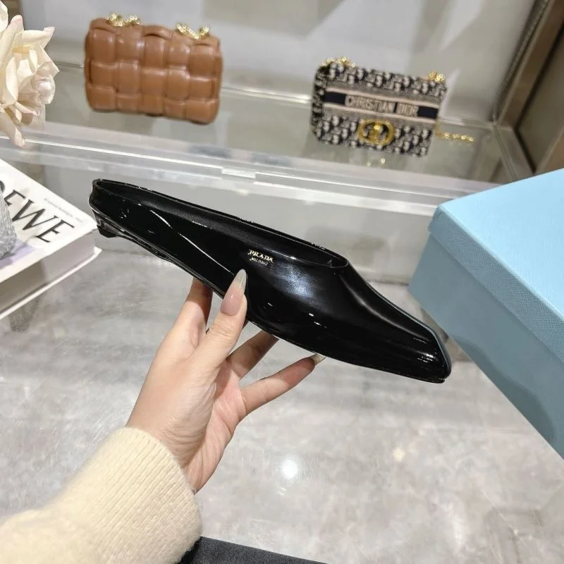 Prada Slippers Sporty 34049