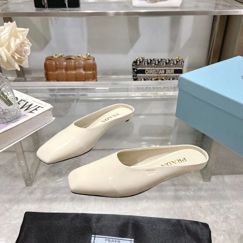 ModernLook Prada Slippers 34039