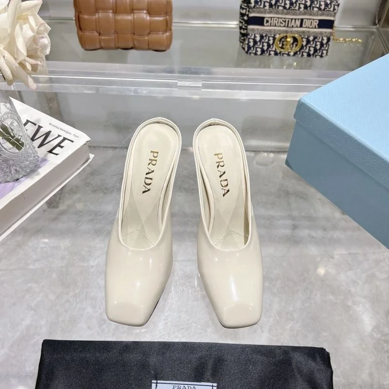 Prada Slippers Breathable 34050