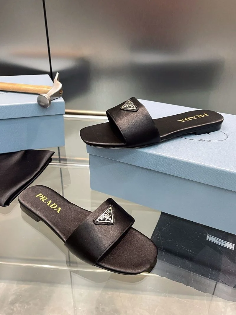 Prada Slippers Stretchable 34034