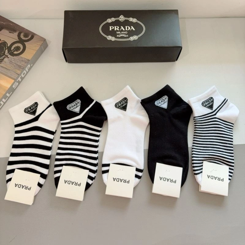 Supportive Prada Socks 273078