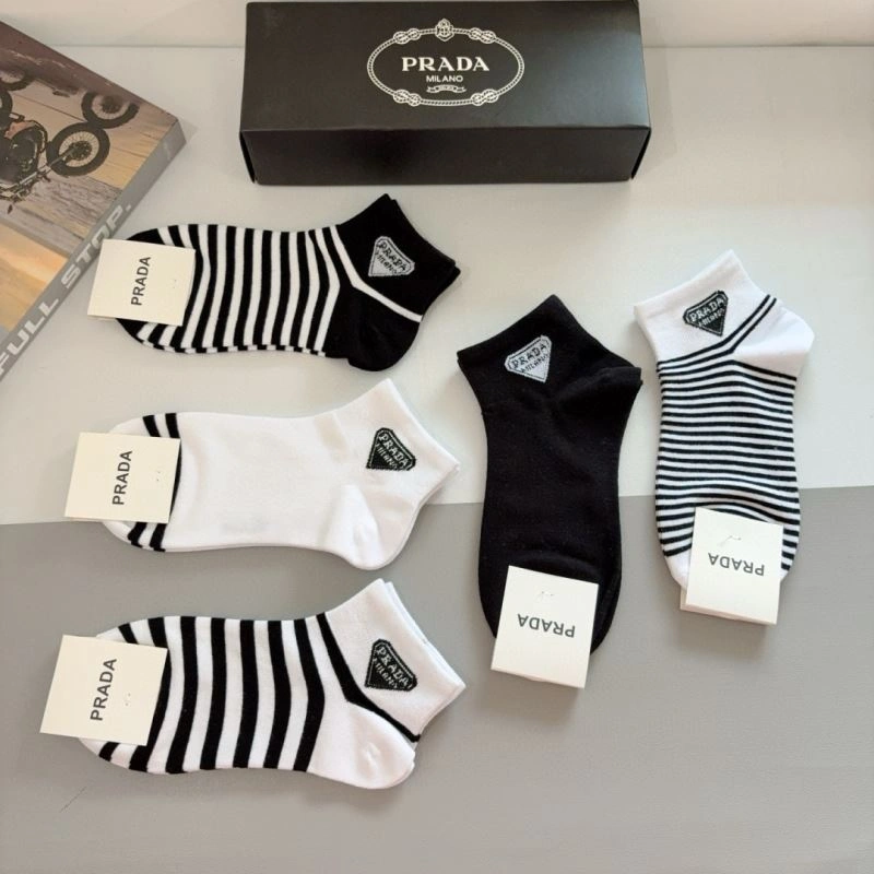 Supportive Prada Socks 273078