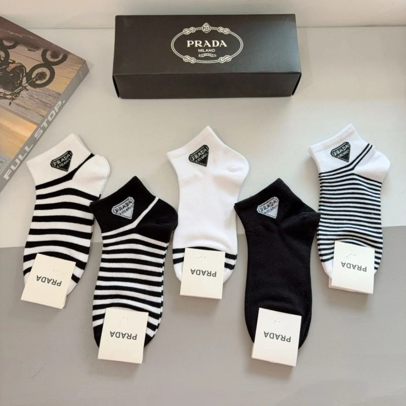 Supportive Prada Socks 273078
