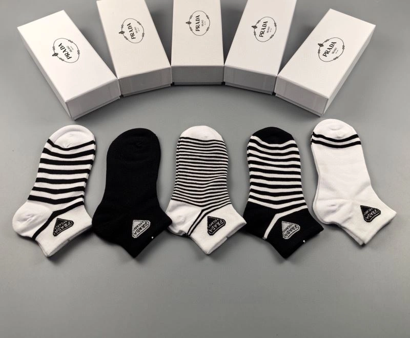 Prada Socks Breathable 273454