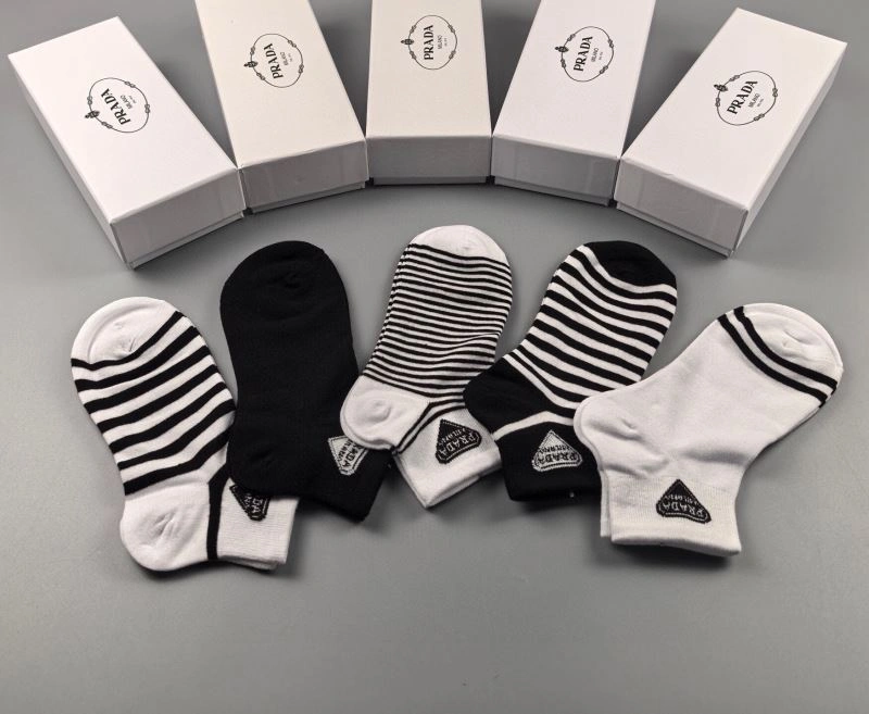 Prada Socks Breathable 273454