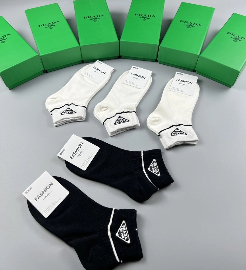 Prada Socks Comfortable 274396
