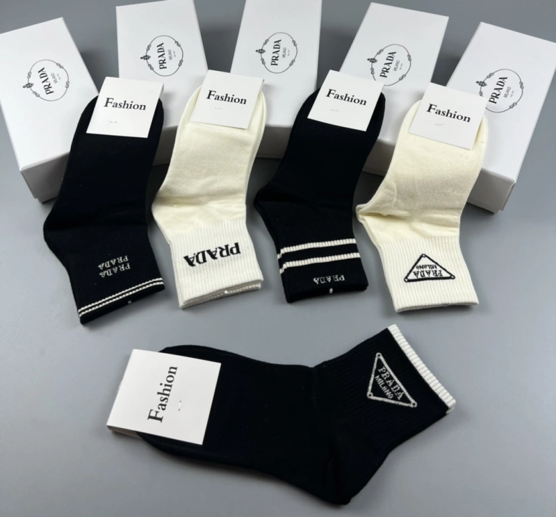 Resilient Prada Socks 274393