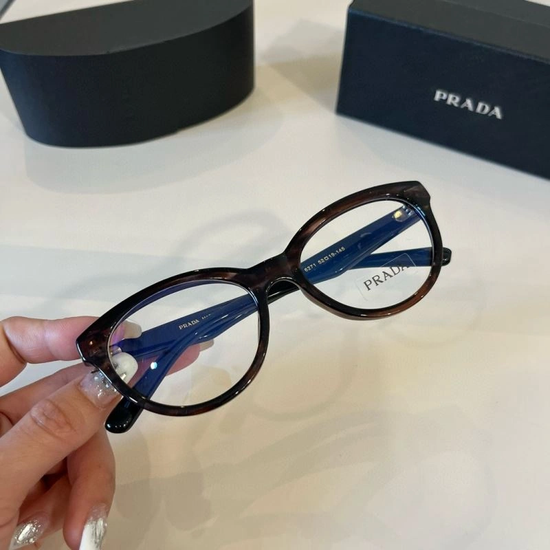 WaterResistant Prada Sunglasses 281936
