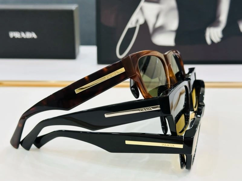 Prada Sunglasses EasyMatch 281967