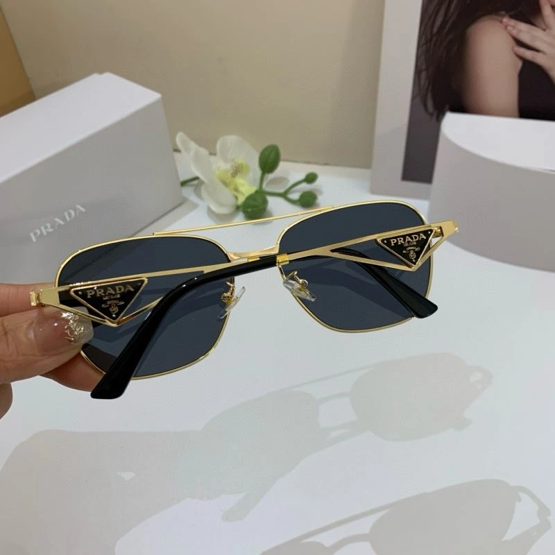Functional Prada Sunglasses 281942