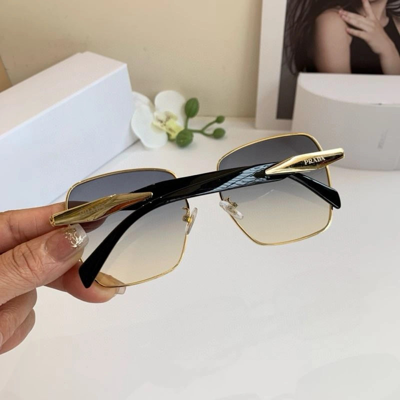 Prada Sunglasses Classic 281953