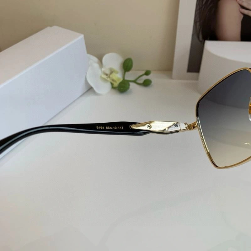 Prada Sunglasses Classic 281953