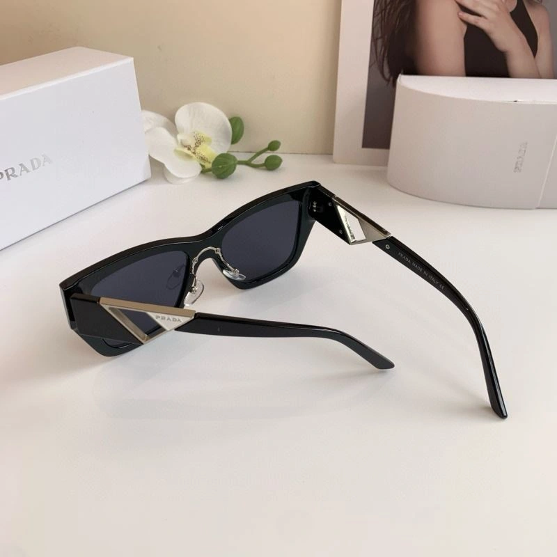 Prada Sunglasses UrbanChic 281935