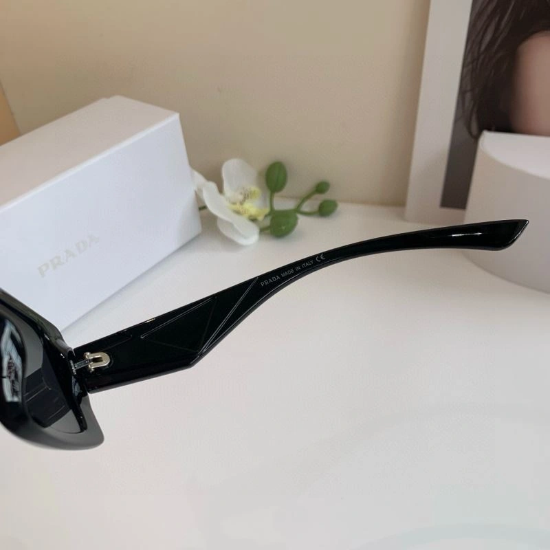 Breathable Prada Sunglasses 281898