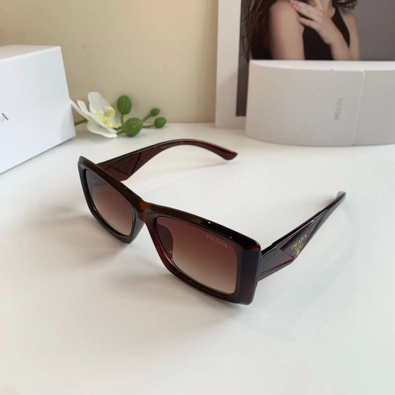 Lightweight Prada Sunglasses 281896