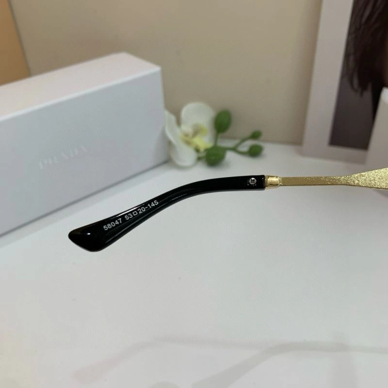 ZipUp Prada Sunglasses 281899