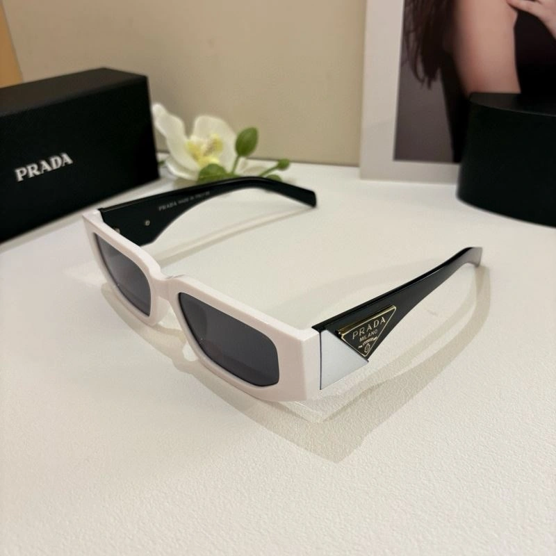 Prada Sunglasses Durable 281920