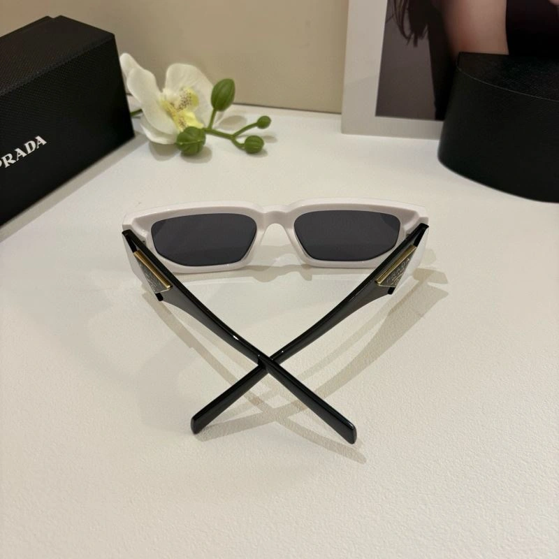 Prada Sunglasses Durable 281920