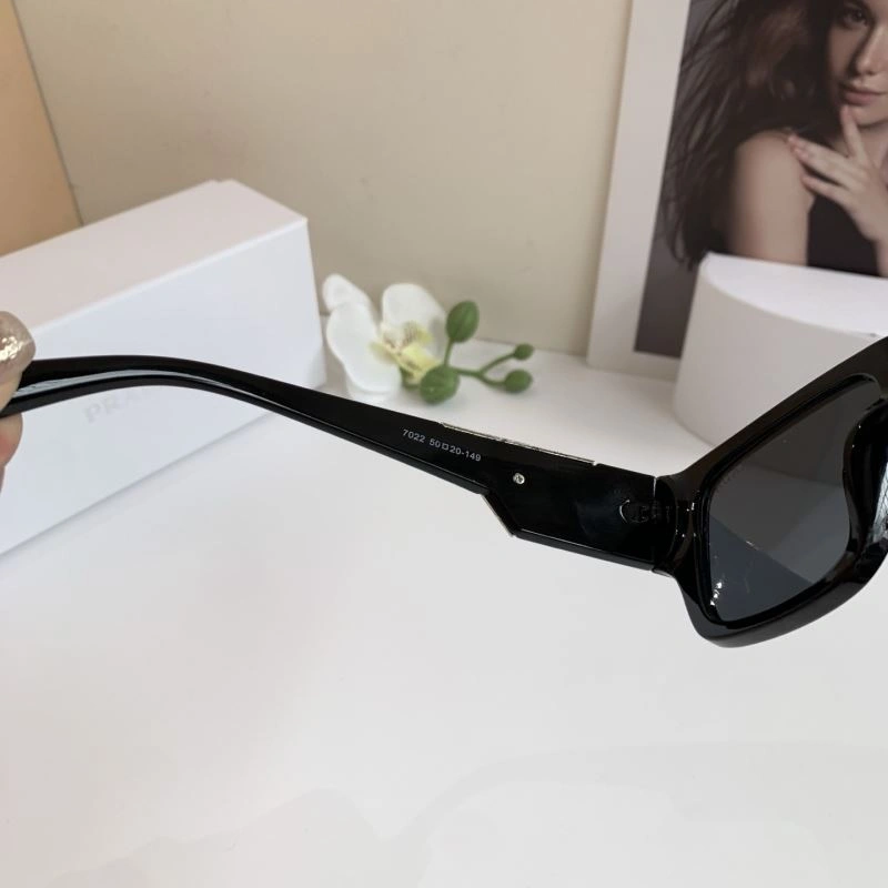 Prada Sunglasses SunProtective 281900