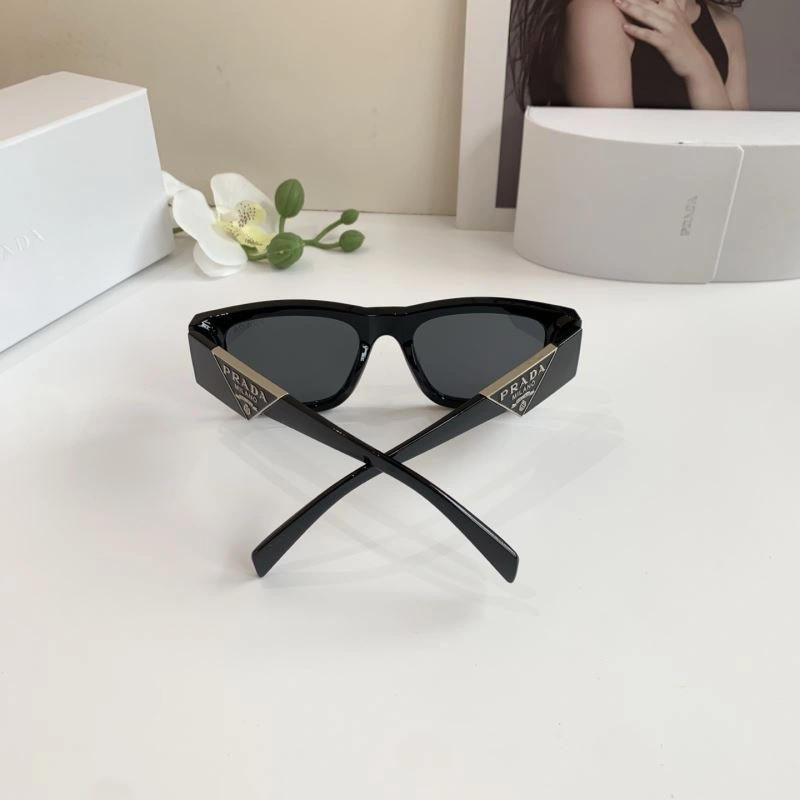 Prada Sunglasses SunProtective 281900